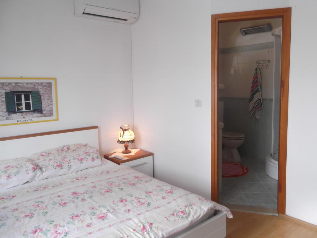 Apartments Vanda Vrboska Pokój zdjęcie