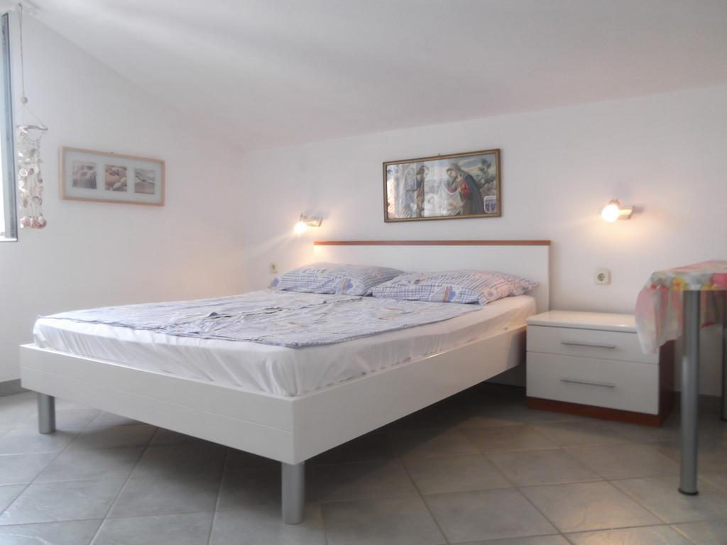 Apartments Vanda Vrboska Pokój zdjęcie